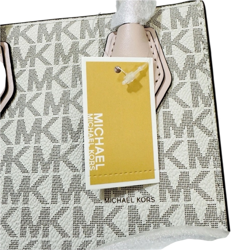Michael Kors Mercer Pink and Cream‎ Crossbody Bag - Picture 9 of 11